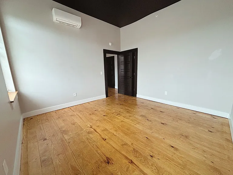 202 S Main St #213 — Photo 15