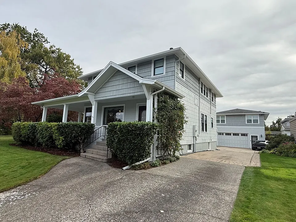 7214 SE 13th Ave
