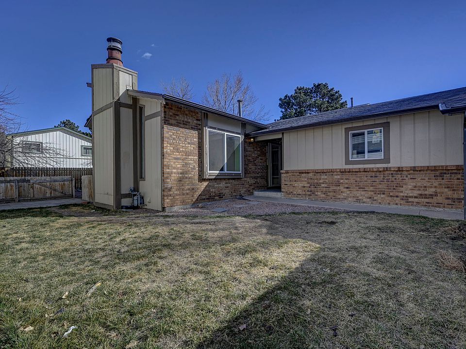 1st image of 4318 Moonbeam Dr