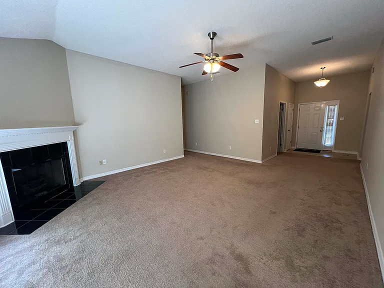 1823 W Rachael Dr — Photo 8