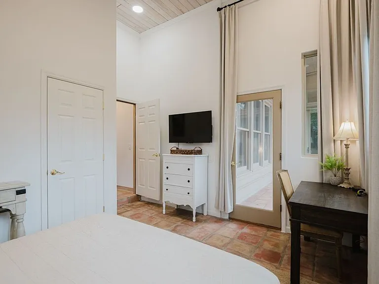 6 Sheldon Ln — Photo 16