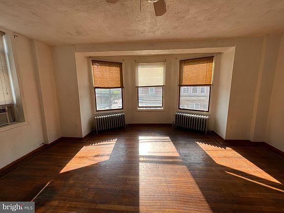 5th image of 618 S 8th St Floor 2