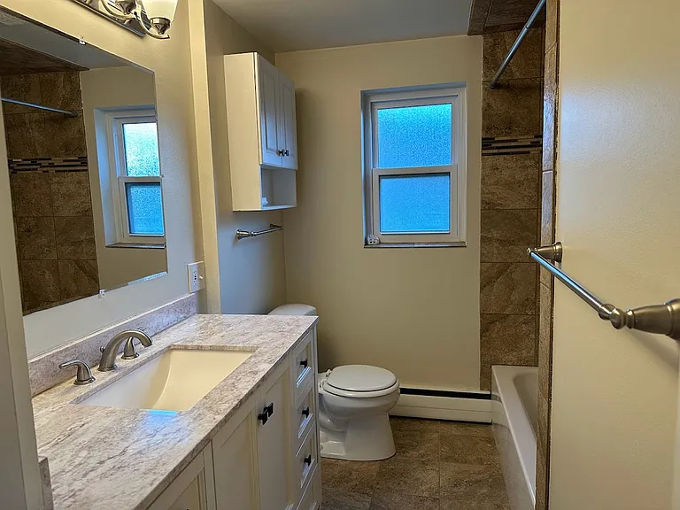 4345 S Highland Dr #D — Photo 3