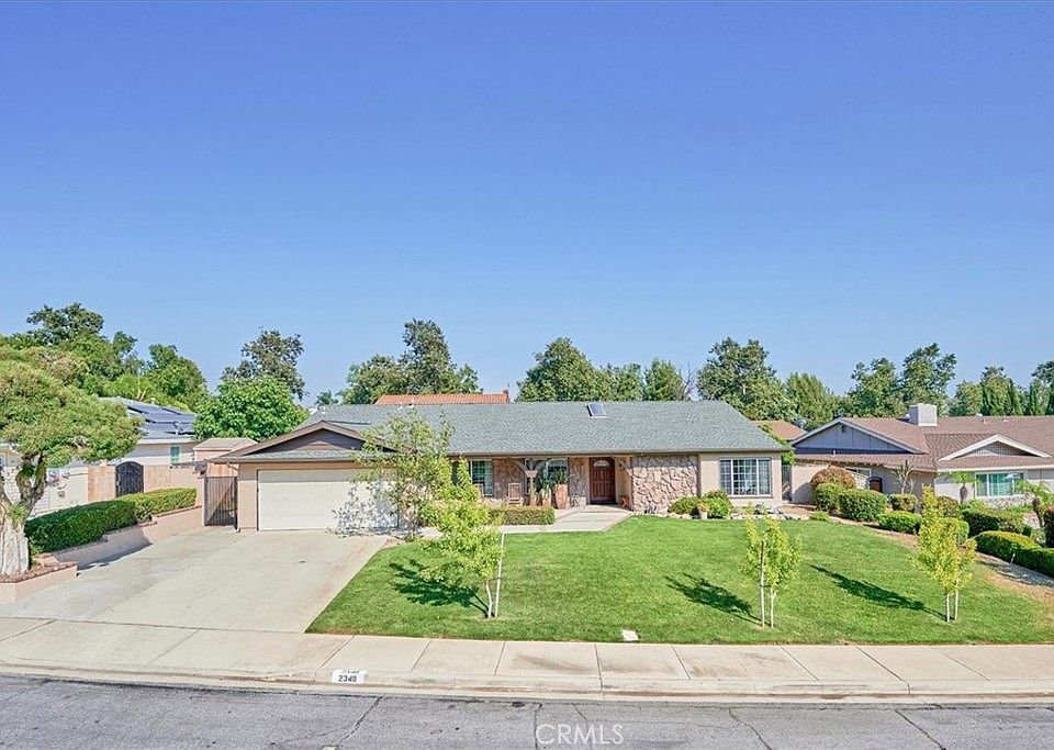 1st image of 2340 N San Benito Ct