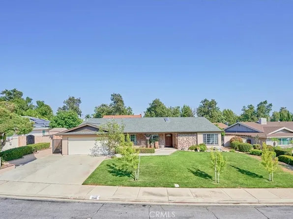 2340 N San Benito Ct, Claremont, CA 91711