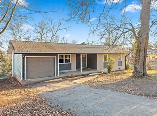 1706 Hazen St, Knoxville, TN 37915