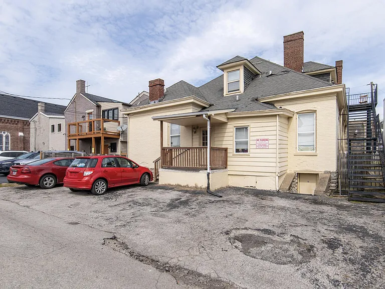 160 Constitution St #7 — Photo 10