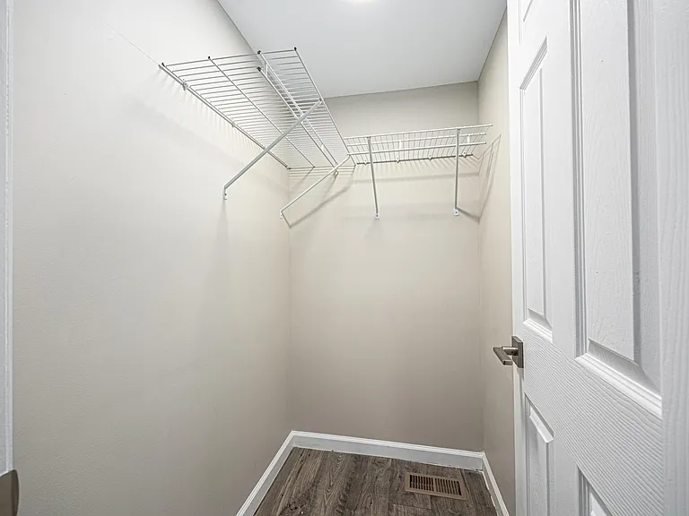 Walk in Closet