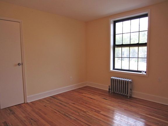 4th image of 2588 7th Ave APT 3D