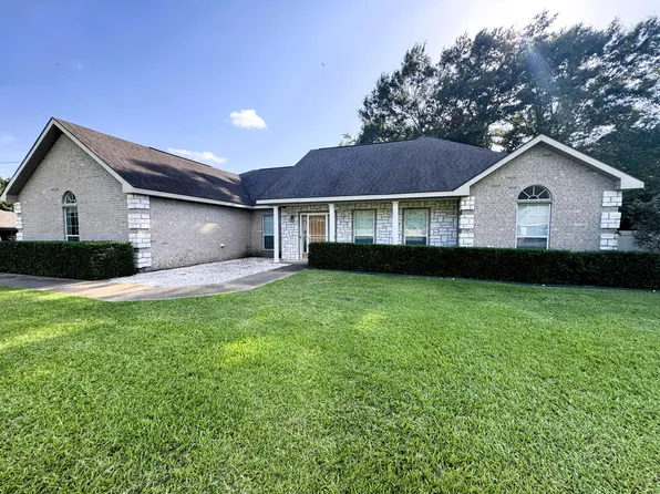 300 Veterans Ln, Leesville, LA 71446