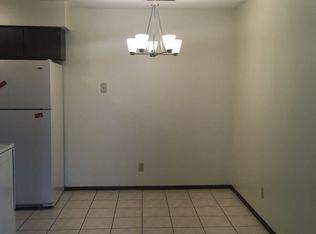 800 Porter Dr APT 6, Waterloo, IA 50701