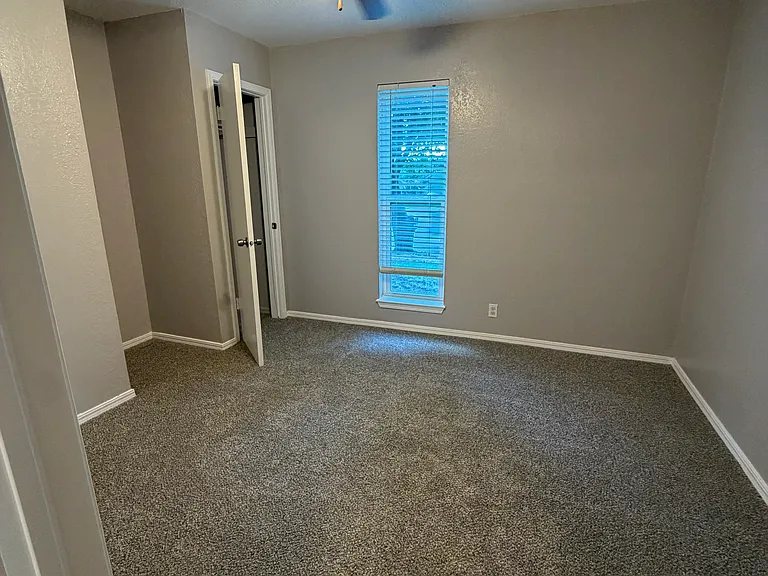 3538 N Santa Fe Ave — Photo 12