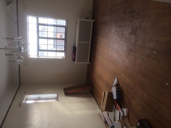 3rd image of 100 Candler St