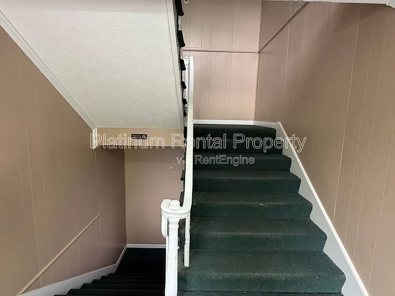 335 Winding River Dr #H — Photo 2