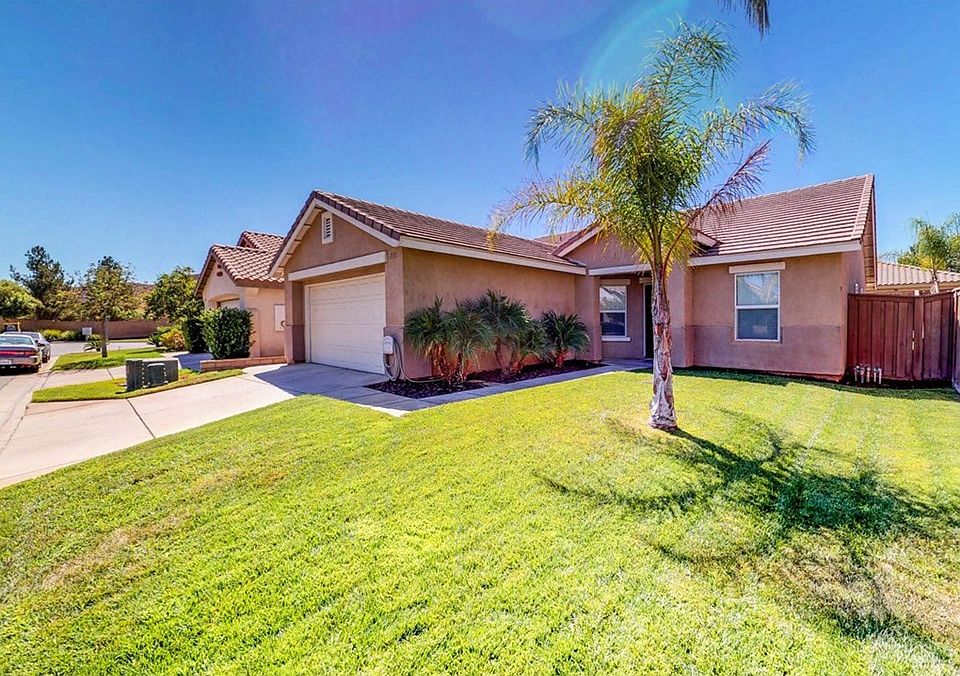 1st image of 131 Atlante Ct