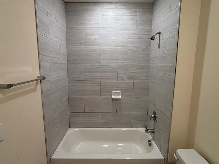 280 Gardner Ln #2 — Photo 20