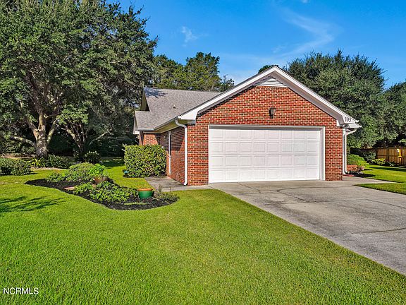 2nd image of 105 Pitch Pine Court