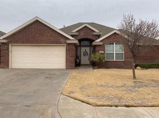 620 N 8th St, Wolfforth, TX 79382