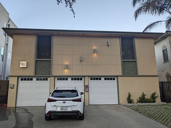 2nd image of 911-915 Lincoln Blvd #6