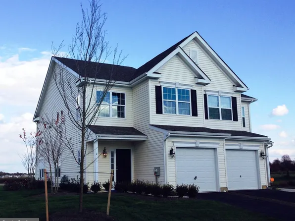 29 Birchland Dr, Smyrna, DE 19977