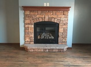 1902 34th St W, Williston, ND 58801