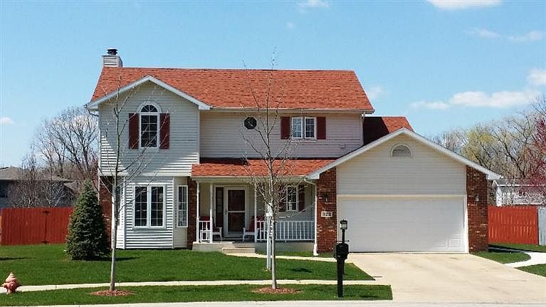 1st image of 322 Hillcrest Ave