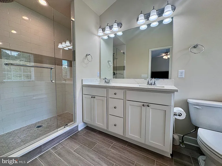 1008 Wicklow Dr — Photo 20