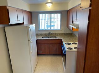 421 Parkdale Ave #C, Rochester, MI 48307