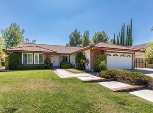 20862 Benz Rd, Santa Clarita, CA 91350