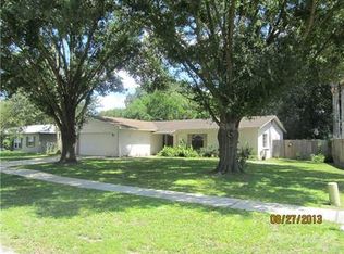 1226 Foggy Ridge Pkwy, Lutz, FL 33559