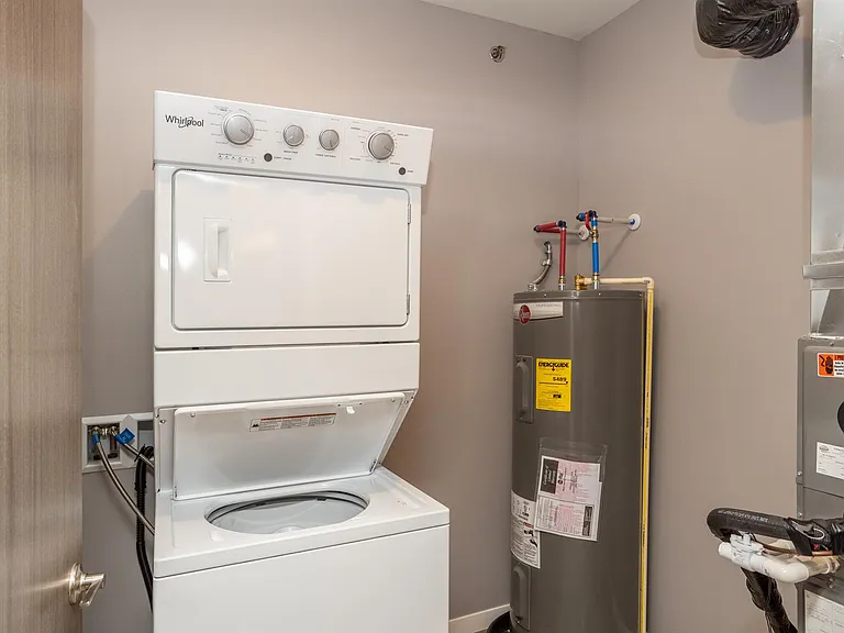 Jefferson Heights Apartments, LLC — Photo 18