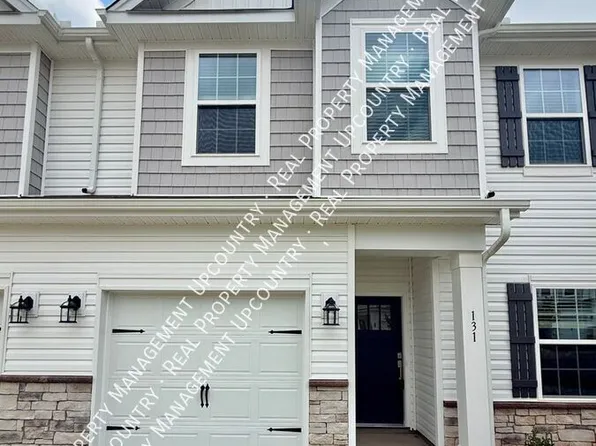 131 Holly Oak Ct, Fountain Inn, SC