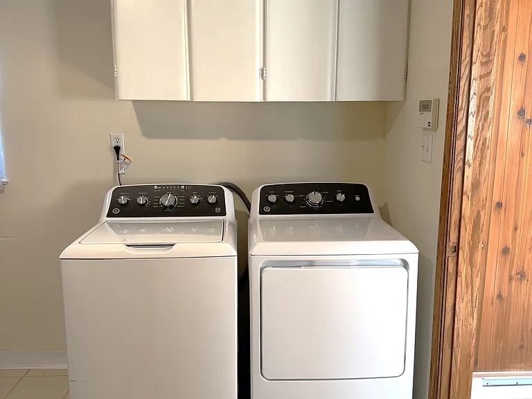 1251 E Colfax Ave — Photo 13