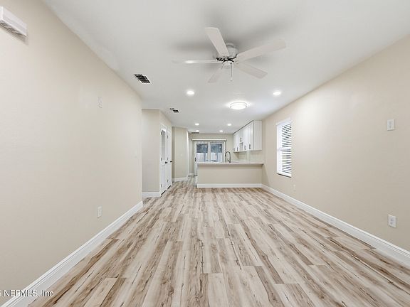 4th image of 1058 W 17TH Street