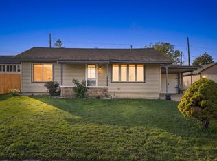 1008 N Main St, Dodgeville, WI 53533