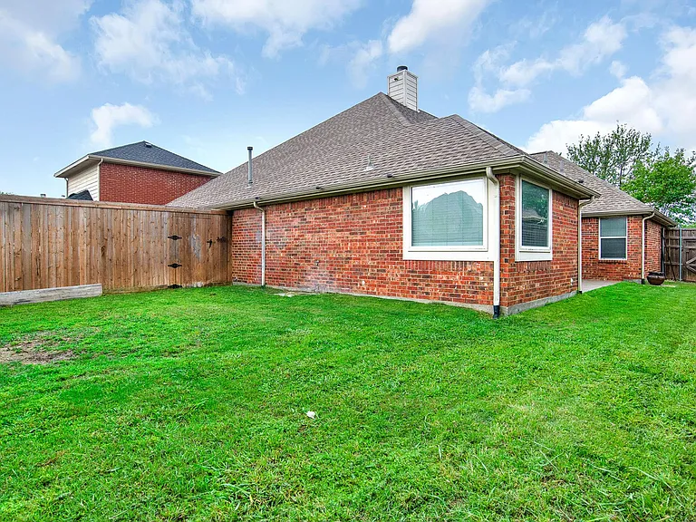 8540 Beartooth Dr — Photo 30