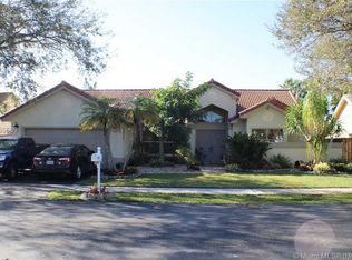 12760 SW 8th Ct, Davie, FL 33325