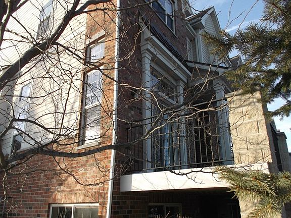 3rd image of 1545 Lakeridge Ct