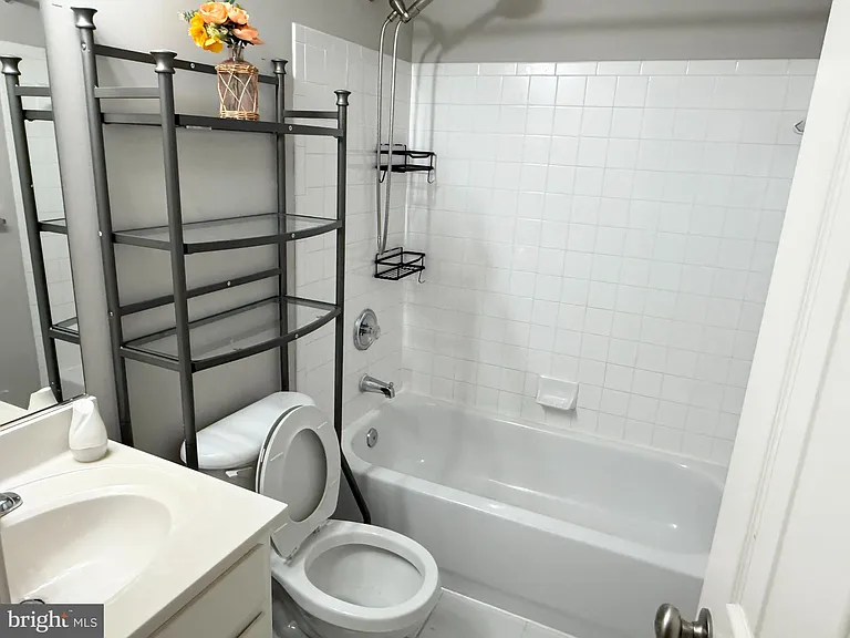 5783 Indian Cedar Ct — Photo 16