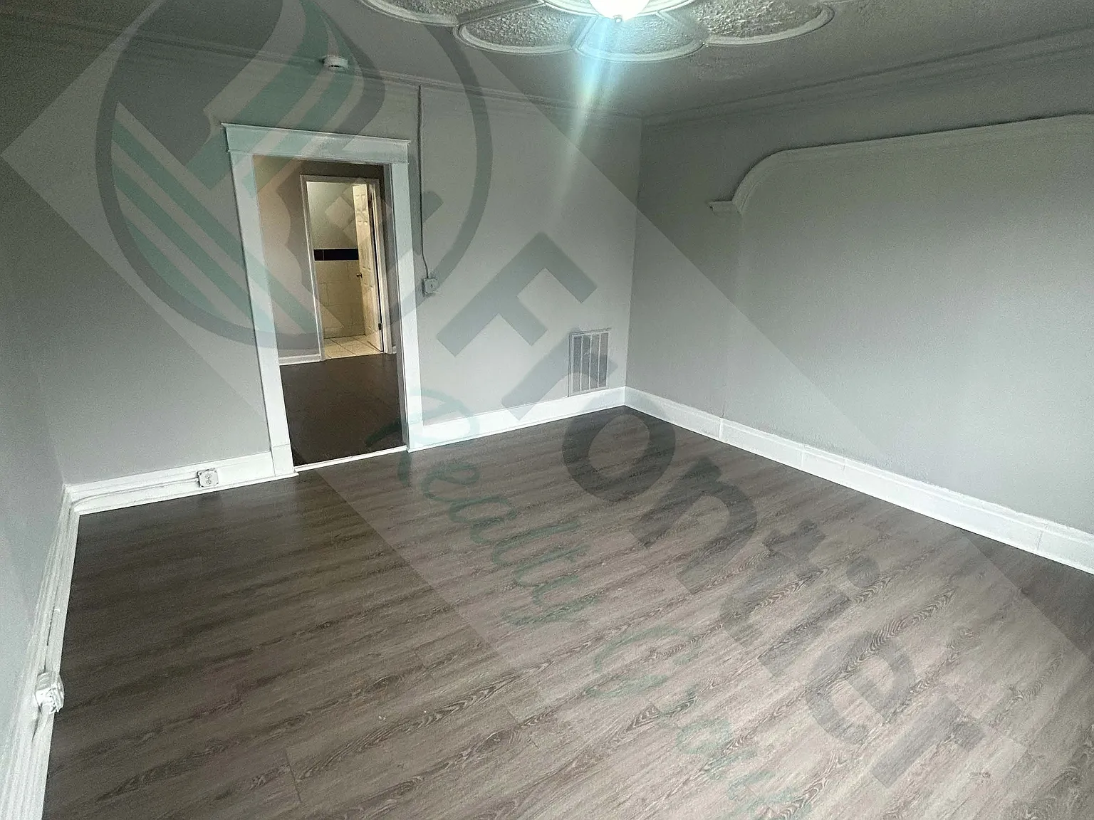 Studio, 400 sqft, $775 — Photo 4