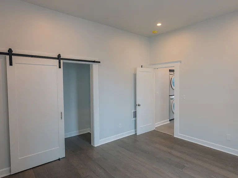 1511 Golden Gate Ave #8 — Photo 7