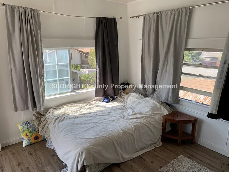 2045 Story St — Photo 9