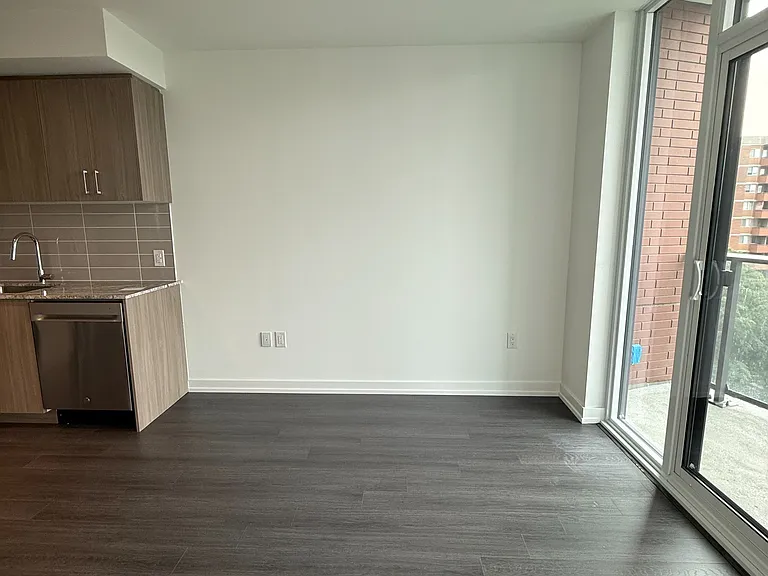 4010 Eglinton Ave W #803 — Photo 3