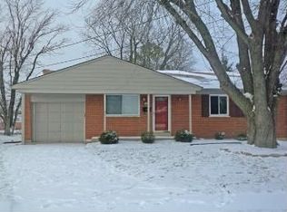 2460 Chesterhill Dr, Cincinnati, OH 45231