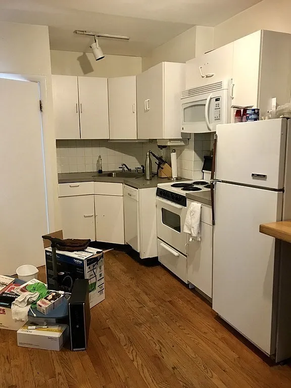 2 bed, 1.0 bath, 500 sqft, $3,395 — Photo 3