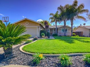 5300 Sandstone St, Carmichael, CA 95608