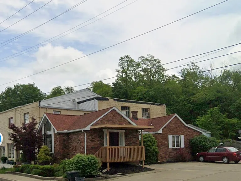 770 W Chestnut St #2 — Photo 1