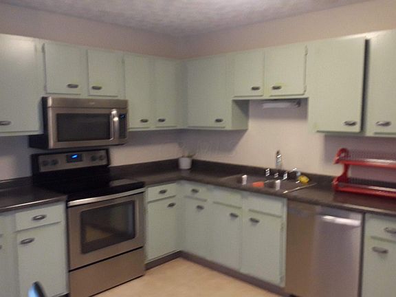 3rd image of 6433 Mountaineer Trail Ct