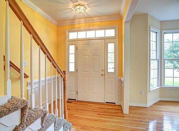 2nd image of 4821 Saddleridge Ct