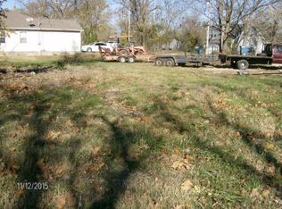 2212 S Meadow Ave, Joplin, MO 64804